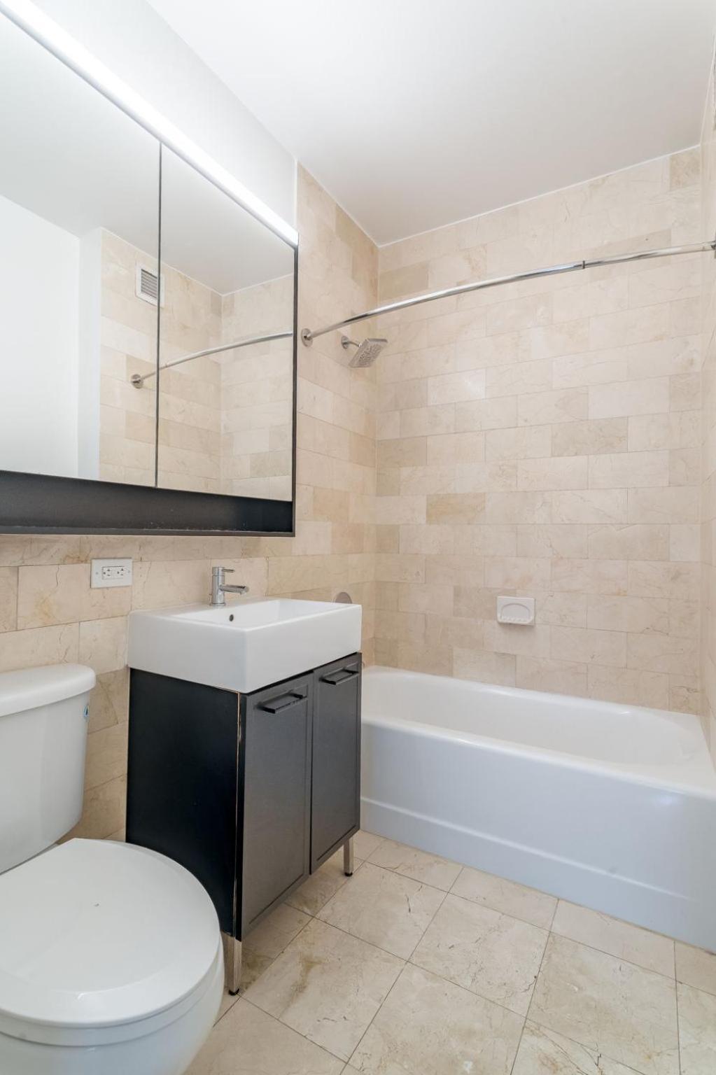 Comfort And Charm 2br 1bath Nueva York